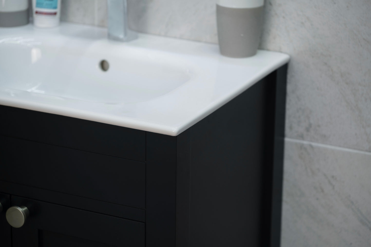 ELARA 24" BLACK VANITY WITH PORCELAIN TOP AND SINK