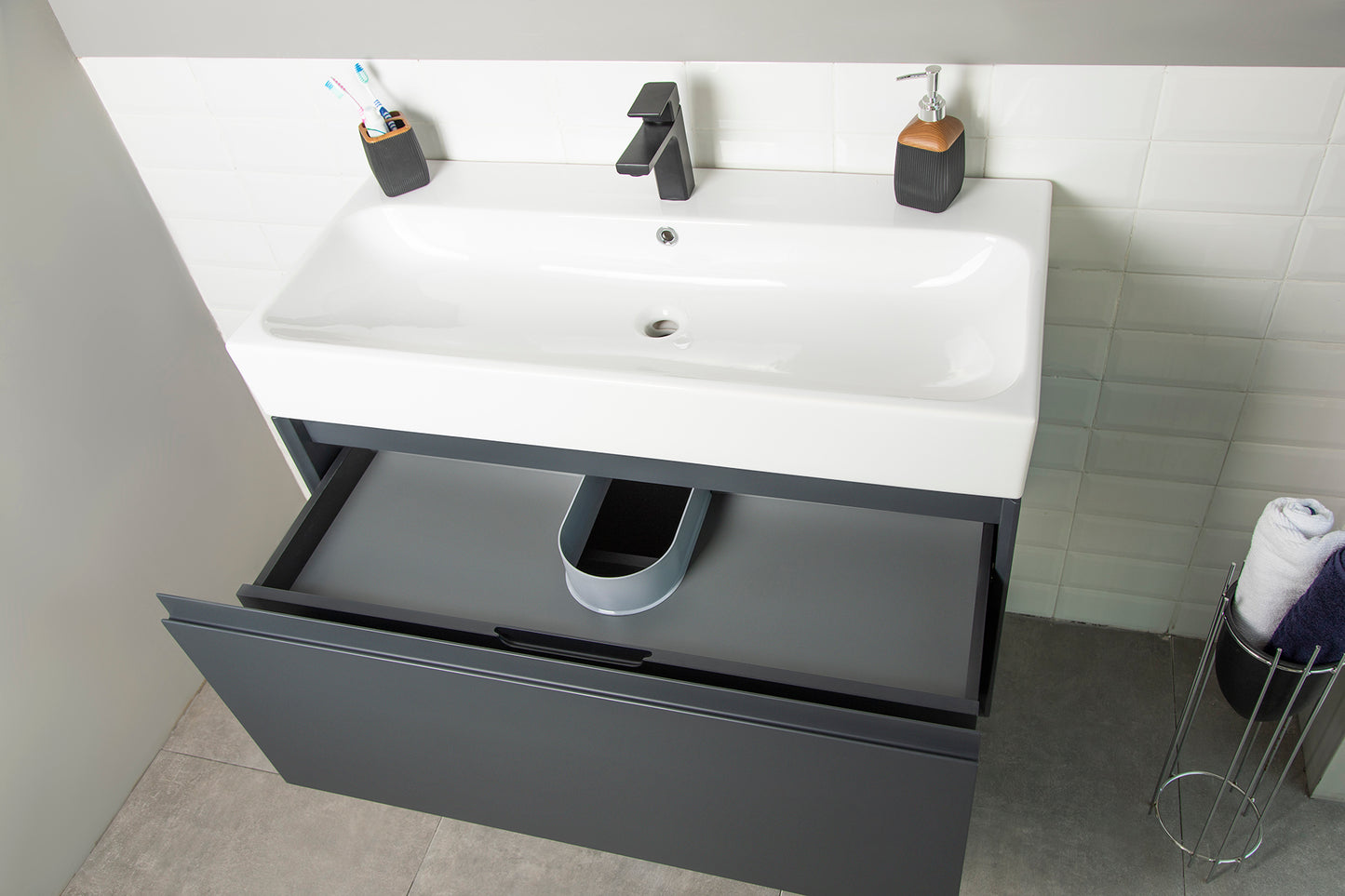 ISLA DARK GRAY 39" VANITY WITH PORCELAIN TOP AND SINK