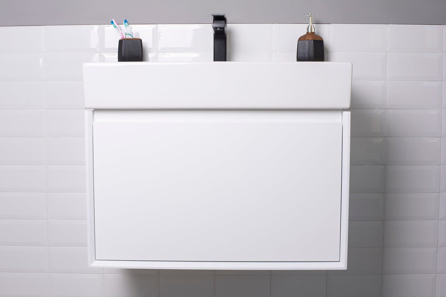 ISLA WHITE 30" VANITY WITH PORCELAIN TOP AND SINK