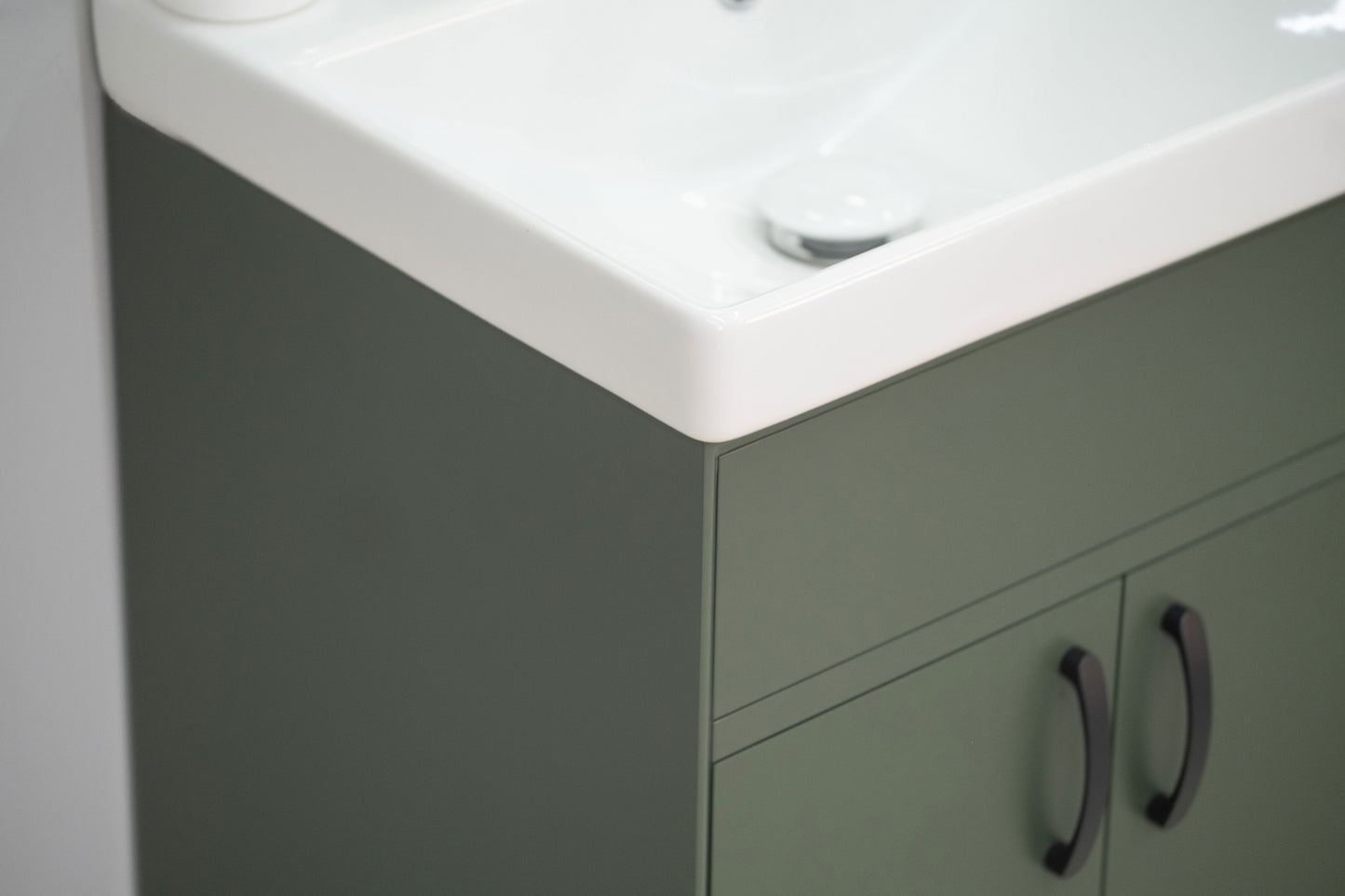 Eterna 20" Pine Green Vanity with Integrated Porcelain Sink